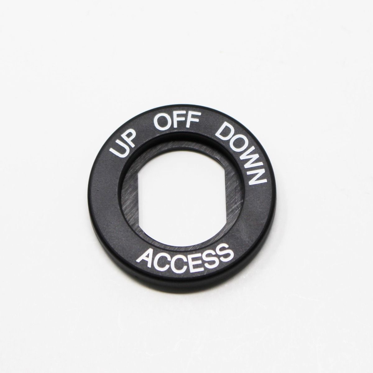 ワンダラーズBジャンパー　keystation THE TKE Spare Parts | BEZEL KEYCORE HOISTWAY ACCESS 128BP117